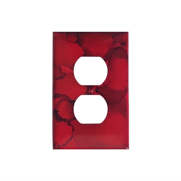 Hand Crafted Red Abstract Design Duplex Outlet Wall Plate - Picture 2 of 2